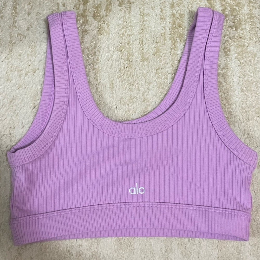 Alo Wellness Bra Size S Lavendar